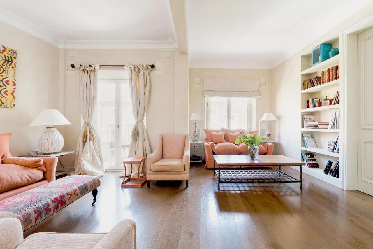 Genteel Home Contratacion Севиля Екстериор снимка
