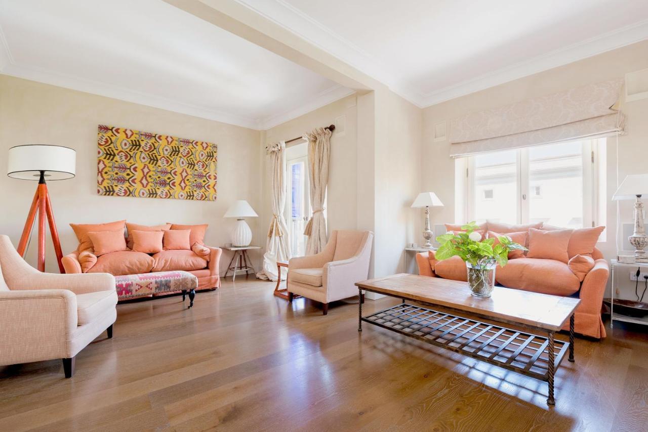 Genteel Home Contratacion Севиля Екстериор снимка